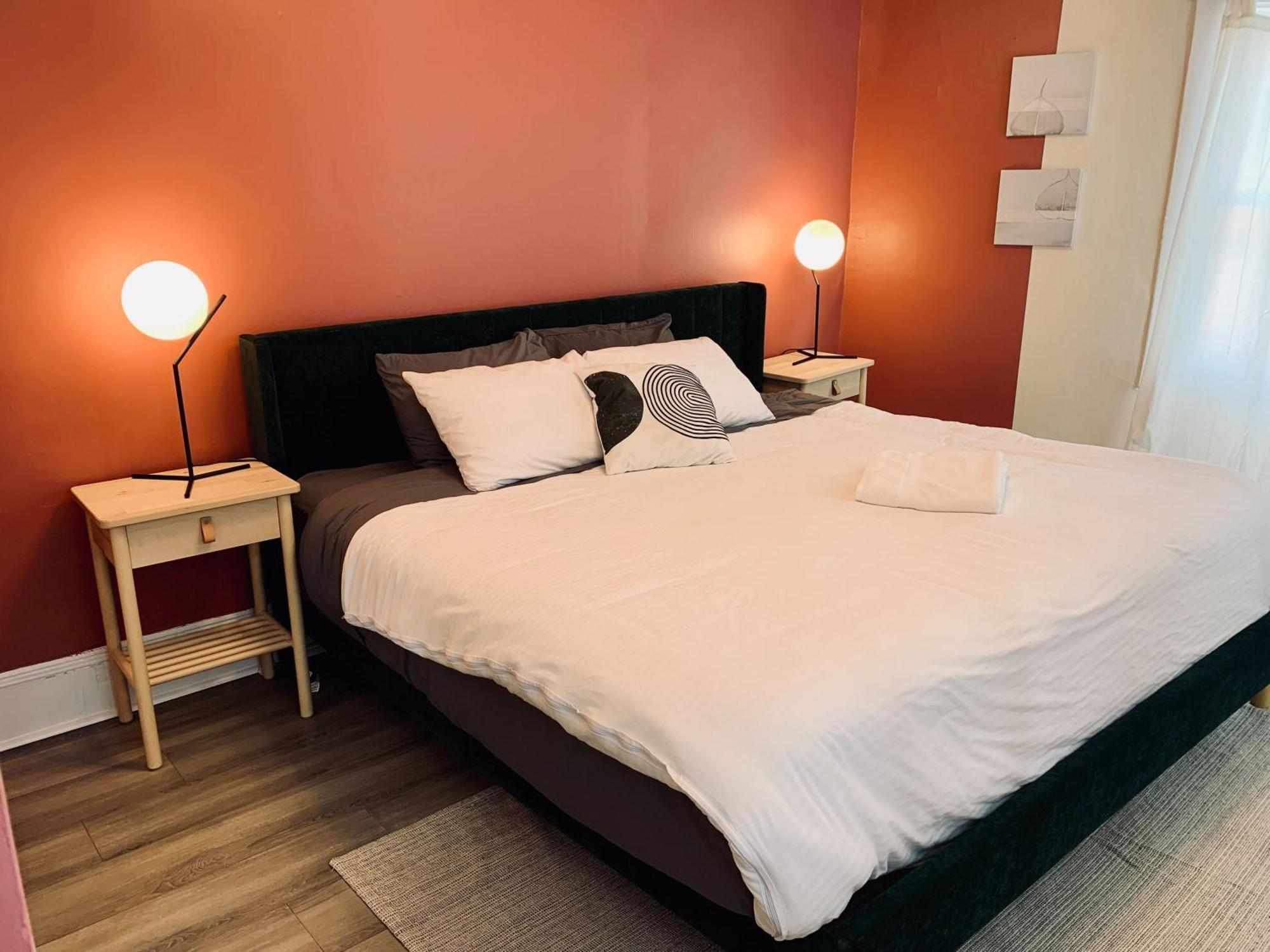 New Cozy& Stylish 2-Bdrm, Close To Downtown, Unit #3 Appartement Halifax Buitenkant foto